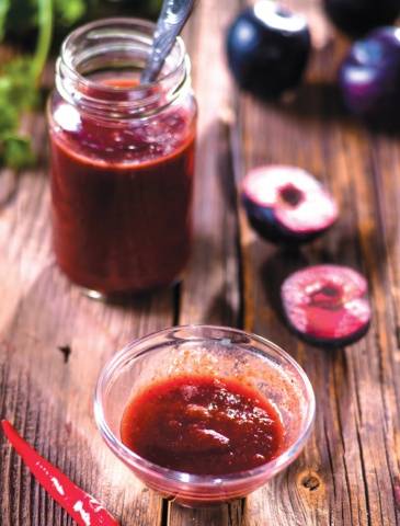 Plum tkemali sauce: a recipe for the winter