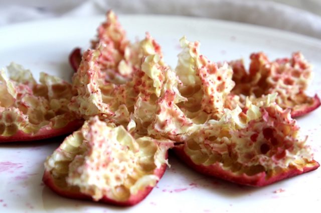 Pomegranate peel: what helps, how to take