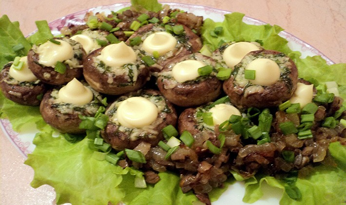 Porcini mushrooms baked in the oven