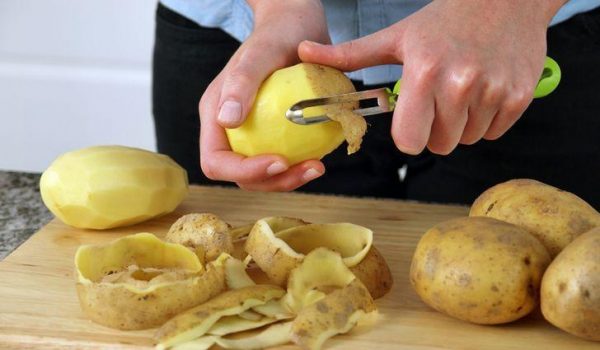 Potato peels as fertilizer: for which plants to use