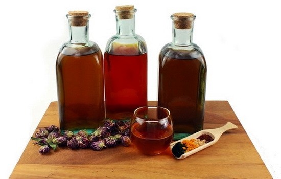 Propolis tincture: what helps and how to take it correctly