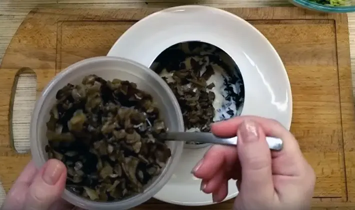 Puff salads with champignons: original recipes