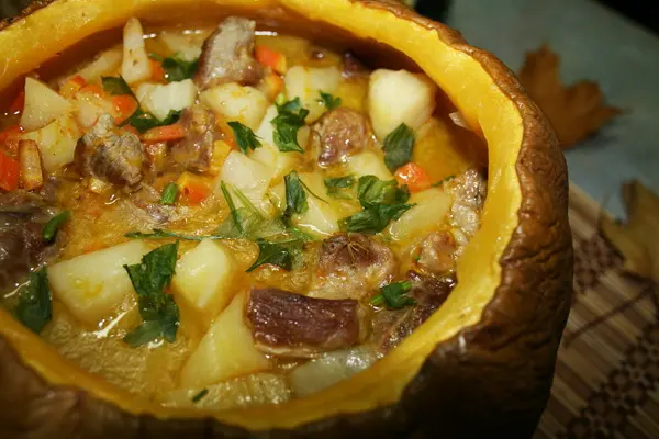 Pumpkin with mushrooms and meat: popular recipes