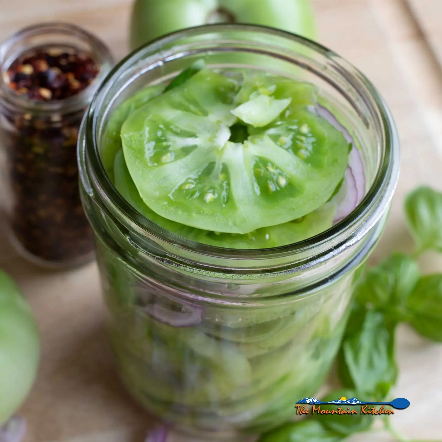 Quick Pickled Green Tomatoes