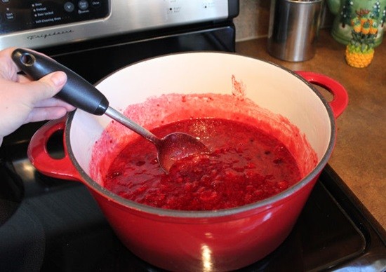 Raspberry jelly for the winter: how to make, simple recipes