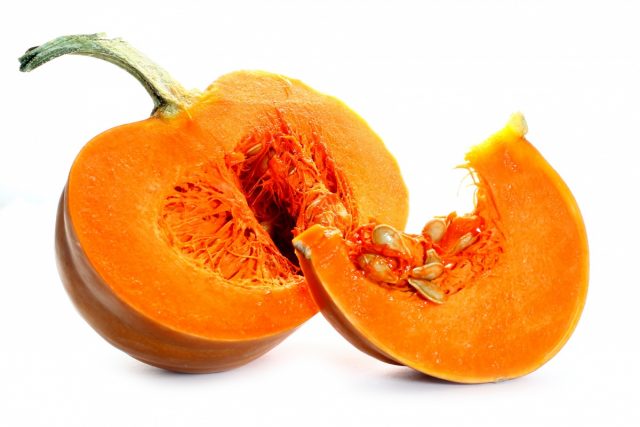 Raw pumpkin: benefits and harms to the human body