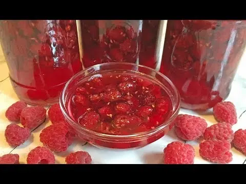 Recipe for raspberry jam with whole berries