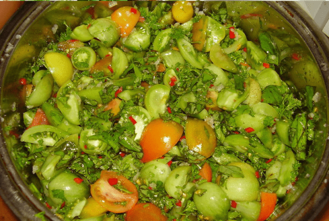 Recipe for spicy green tomatoes for the winter