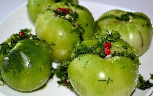 Recipe for spicy green tomatoes for the winter