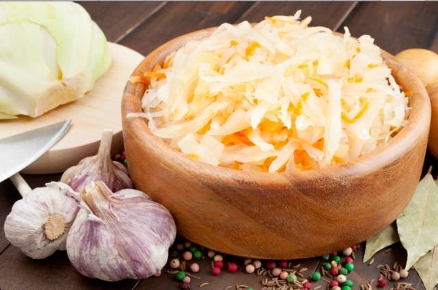 Recipe for sweet pickled cabbage for the winter