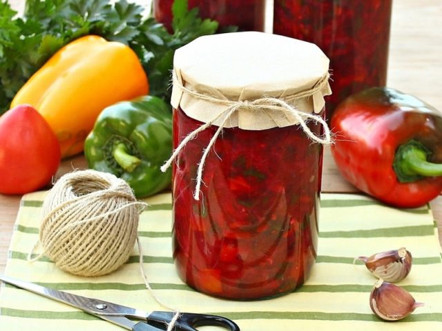 Recipes for borscht dressing for the winter with cabbage