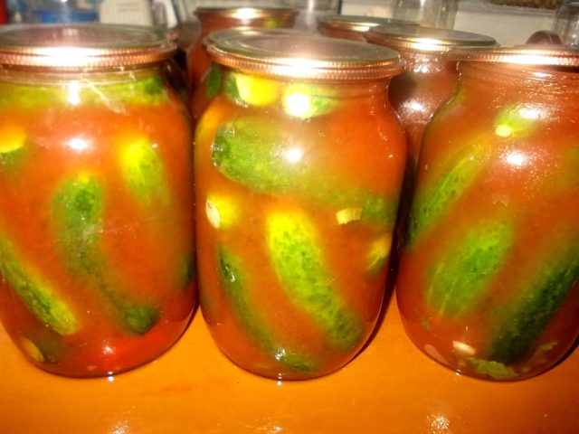 Recipes for cucumbers in tomato juice for the winter: pickling and canning rules