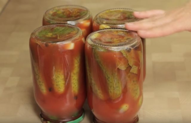 Recipes for cucumbers in tomato juice for the winter: pickling and canning rules