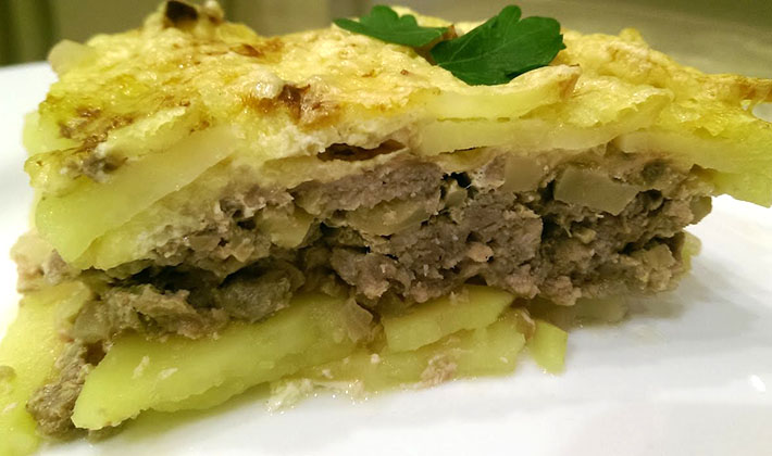 Recipes for delicious potato dishes with mushrooms and minced meat