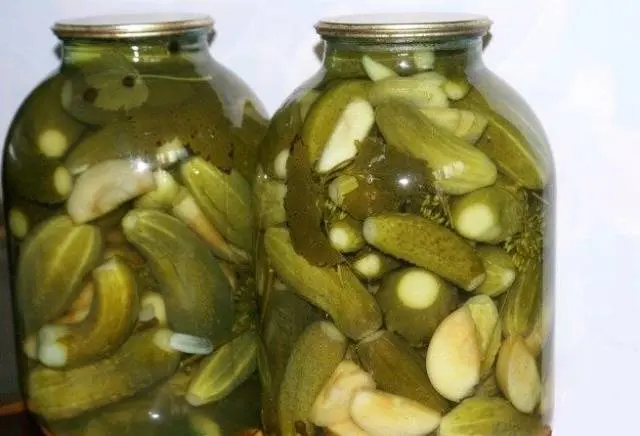 Recipes for lightly salted cucumbers for the winter in jars