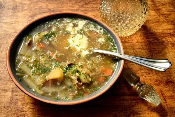 Recipes for mushroom soup and borscht