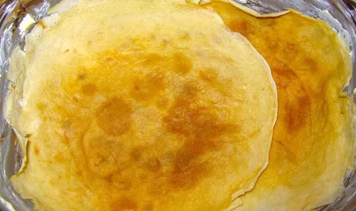 Recipes for pancake pies with mushrooms (with photo)
