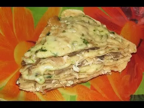 Recipes for pancake pies with mushrooms (with photo)