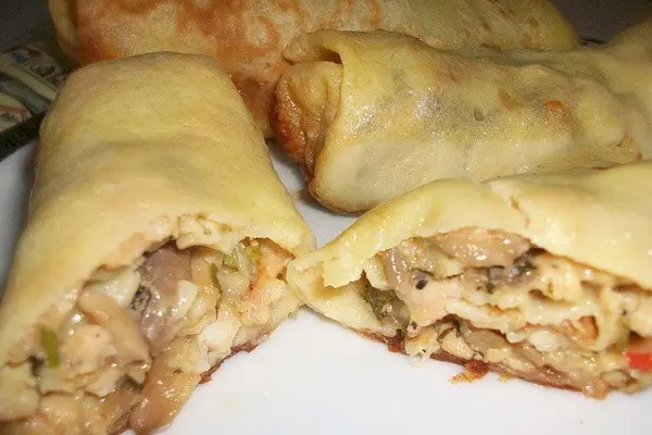 Recipes for pancakes stuffed with mushrooms