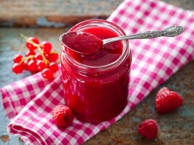 Recipes for raspberry jam with red currants