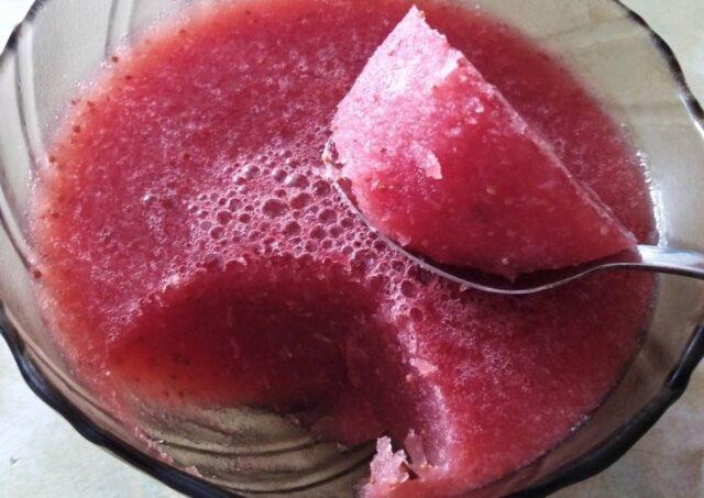 Recipes for strawberry jelly with gelatin for the winter