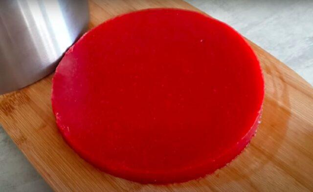 Recipes for strawberry jelly with gelatin for the winter