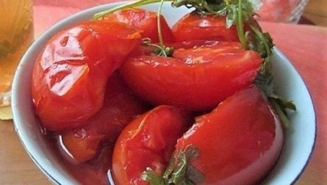 Recipes for tomato slices for the winter