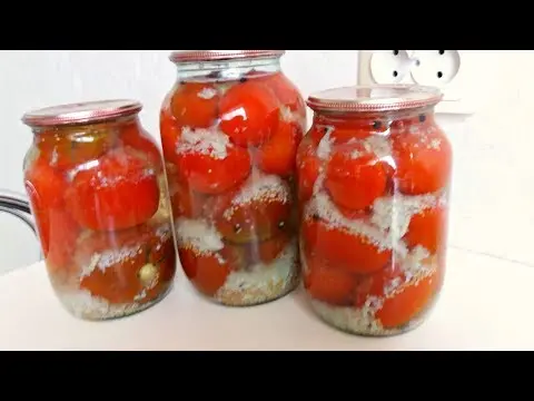 Recipes for winter tomatoes marinated with garlic