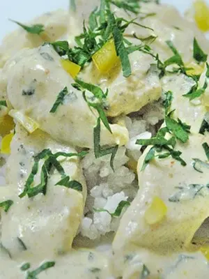 Recipes of chicken fillet with mushrooms in sauce