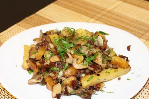 Recipes with potatoes, mushrooms and vegetables