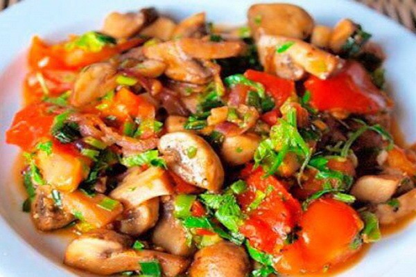 Recipes with potatoes, mushrooms and vegetables