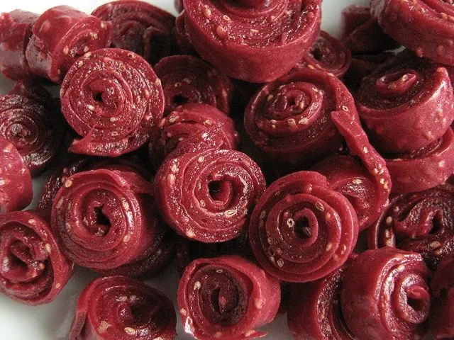 Red currant pastille at home