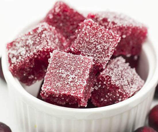 Redcurrant for the winter: simple recipes at home