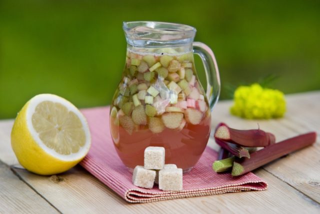 Rhubarb compote for the winter and for every day