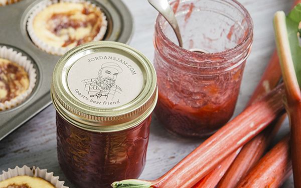 Rhubarb jam for the winter: benefits and harms, recipes for treats with apples, orange, lemon, in a slow cooker, Five Minute