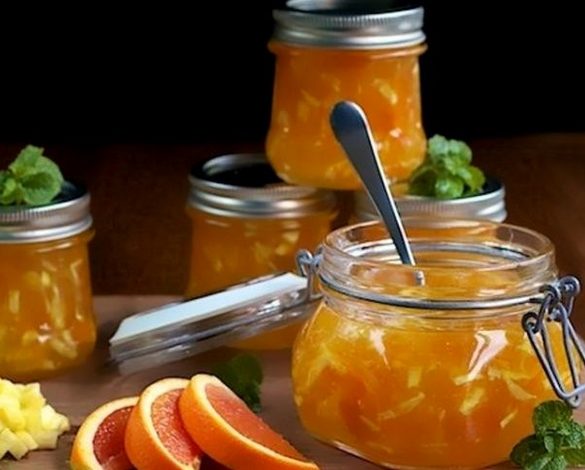 Rhubarb jam with orange