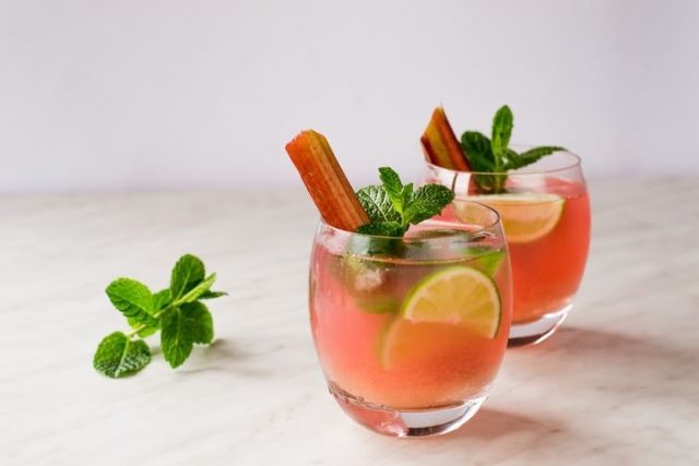 Rhubarb kvass: 8 recipes