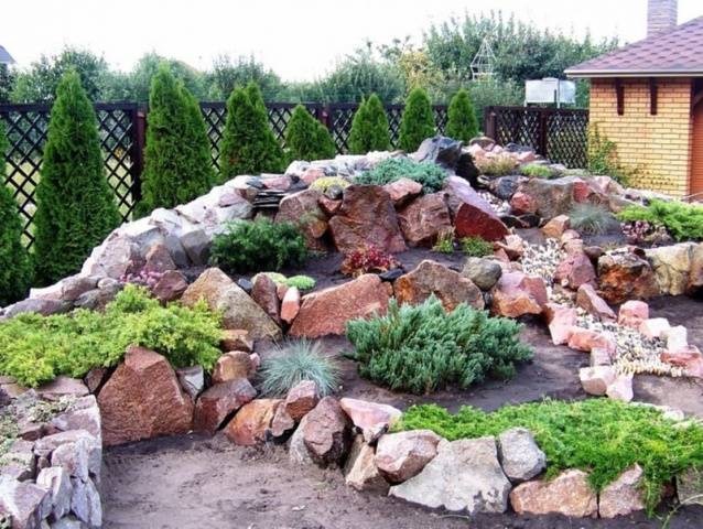 Rockeries in landscape design + photo