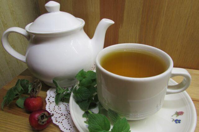 Rosehip tea: benefits and harms, how to cook, contraindications