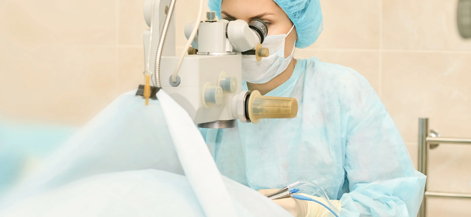 Safety of laser vision correction surgery during a pandemic