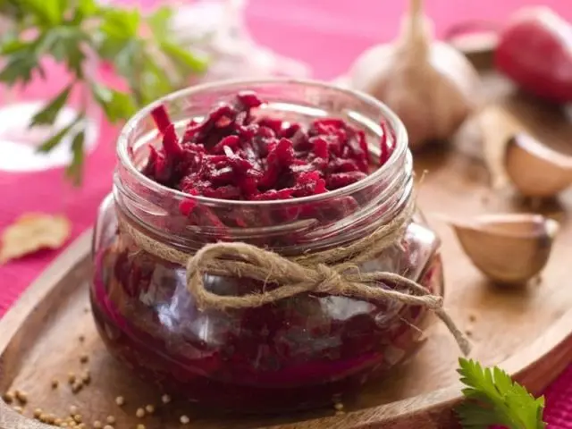 Salad for the winter of zucchini and beets