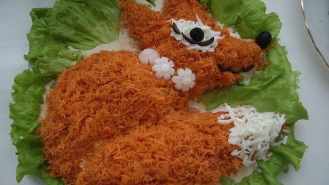 Salad Fox coat: recipes with mushrooms, with chicken