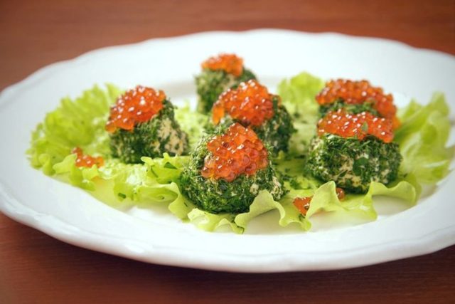 Salad in the form of a ball for the New Years table