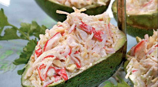 Salad recipes with avocado and crab sticks