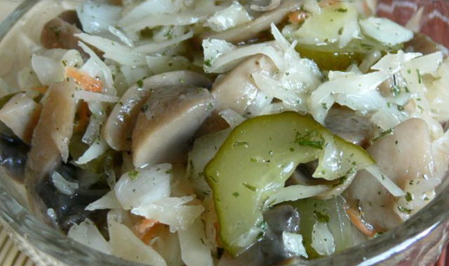 Salads from salted mushrooms: recipes for cooking at home