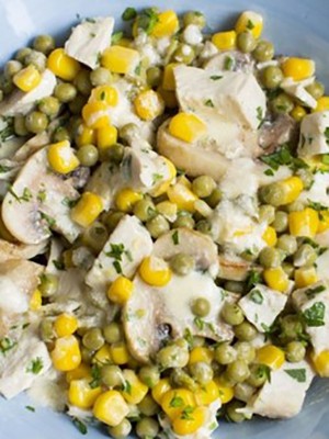 Salads with champignons and corn: simple recipes