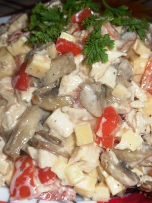 Salads with champignons and corn: simple recipes