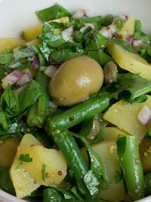 Salads with pickled champignons: homemade recipes