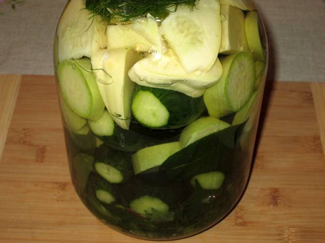 Salted Cucumbers &#8211; 5 Delicious and Easy Recipes