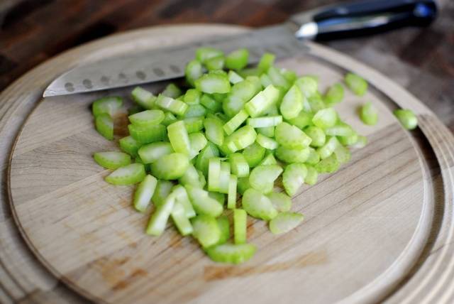 Salting cabbage for the winter: delicious recipes